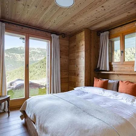 Horská chata Authentic Swiss Nesoya Jacuzzi Sauna *