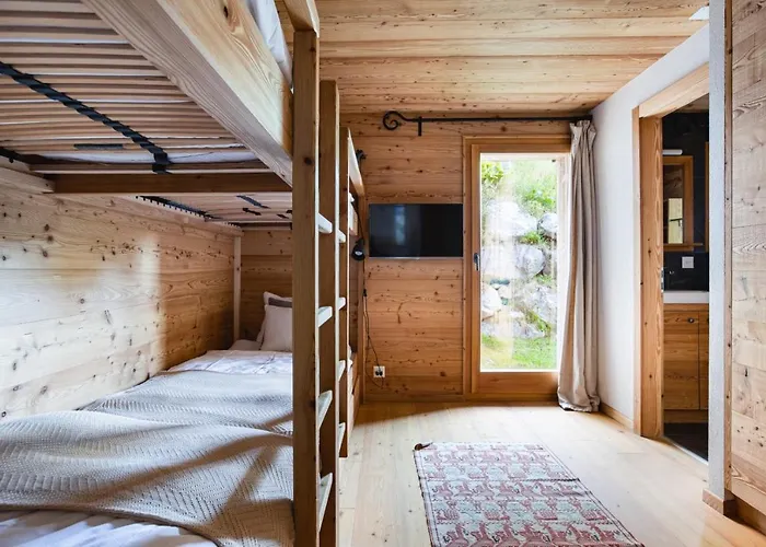 Σαλέ Authentic Swiss Nesoya Jacuzzi Sauna Riddes