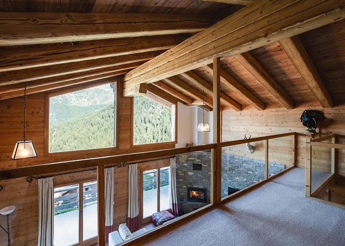 Σαλέ Authentic Swiss Nesoya Jacuzzi Sauna *
