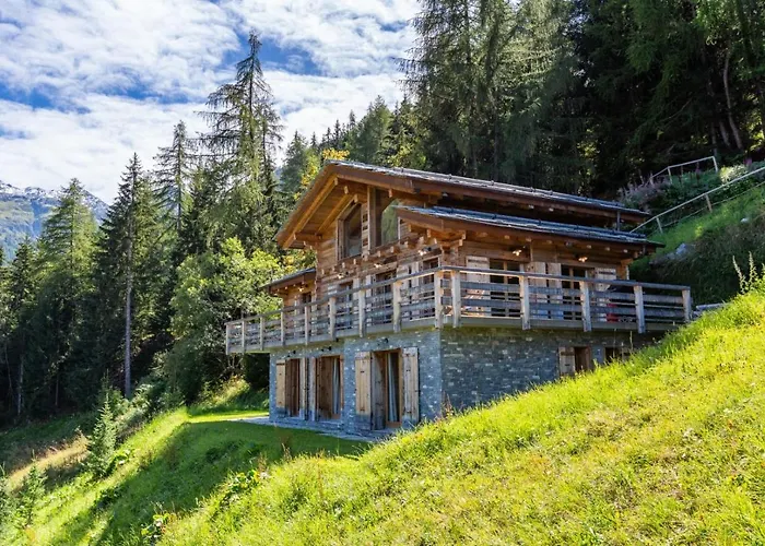 Authentic Swiss Nesoya Jacuzzi Sauna Σαλέ