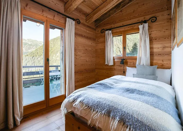 Σαλέ Authentic Swiss Nesoya Jacuzzi Sauna